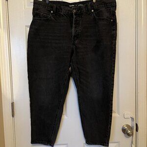 Old navy Women’s 16 Mid-Rise Slouchy Taper Jeans Button Fly Distressed Black